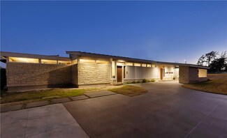 801 Tanglewood Dr, Bryan, TX 77802