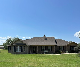200 Apache Trail, Burnet, TX 78611