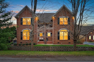 128 Brilliantine Cir, Franklin, TN 37064