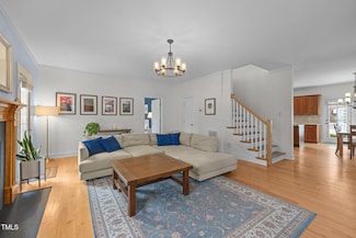 445 S Greensboro St, Carrboro, NC 27510