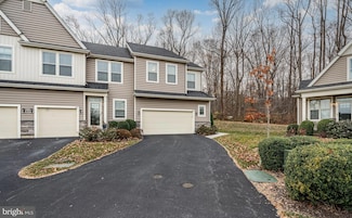 142 Sparrow Ridge Ct, Kennett Square, PA 19348