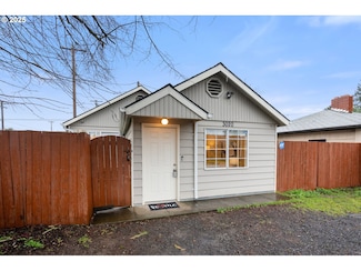 3020 SE 122nd Ave, Portland, OR 97236