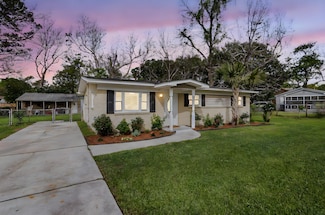 1239 Old Orchard Rd, Charleston, SC 29412