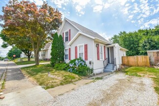 2212 2nd St SW, Canton, OH 44706