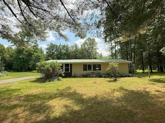 610 Ruddy Rd, Chase Mills, NY 13621
