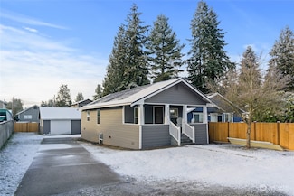 2122 61st St SE, Everett, WA 98203