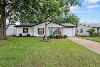 505 Limestone Dr, Euless, TX 76039