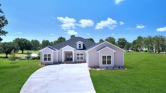 228 Cedar Point Cir, Cordele, GA 31015