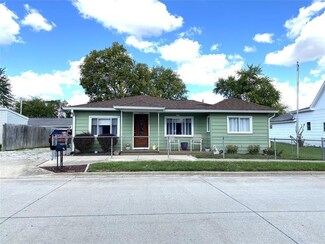 1032 E First St, Greenfield, IN 46140