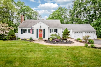 35 Eleanor St, Vernon Rockville, CT 06066