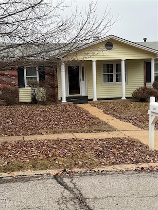 12853 Glenbernie Ln, Saint Louis, MO 63146