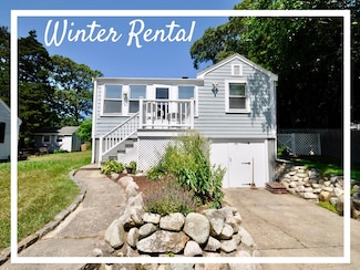 28 Cochituate Rd, Plymouth, MA 02360