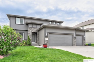 18425 Harney St, Elk Horn, NE 68022