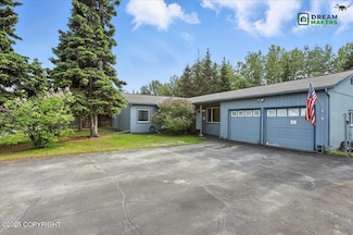 1918 Juneau Dr, Anchorage, AK 99501