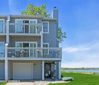 332 Seaview Cir, Neptune, NJ 07753