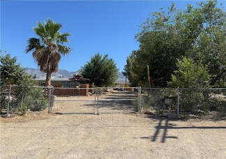 32461 Morse Ln, Lucerne Valley, CA 92356