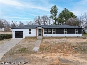 48 W Gary St, Greenwood, AR 72936