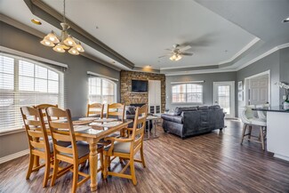 290 Tanglewood Cir Unit 5447/48, Pottsboro, TX 75076