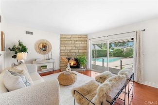 18633 Gledhill St, Northridge, CA 91324