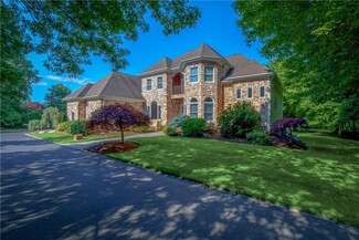 30 Intrepid Ln, Jamestown, RI 02835