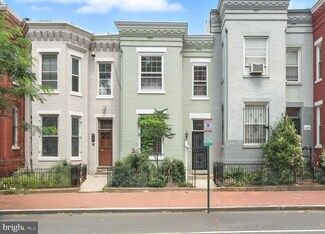 816 D St NE, Washington, DC 20002
