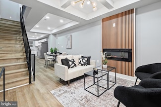 1607 E Lanvale St, Baltimore, MD 21213