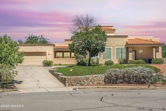 2848 Diamond Springs Dr, Las Cruces, NM 88011