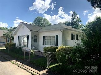 447 17th St, Cramerton, NC 28032