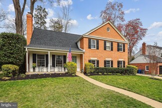 924 Priscilla Ln, Alexandria, VA 22308
