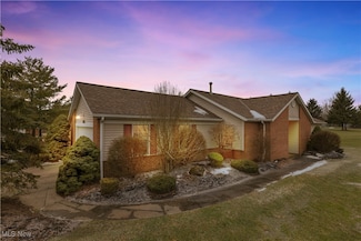 1002 Avian Ct, Brunswick, OH 44212