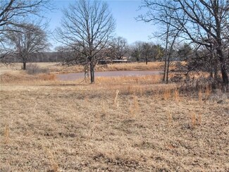 38537 New Hope Rd, Tecumseh, OK 74873