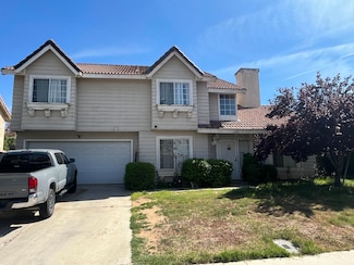 3134 Dearborn Ave, Palmdale, CA 93551
