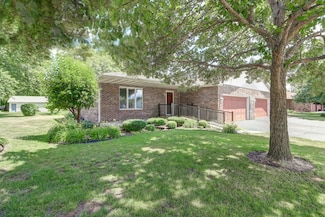 1005 Avenue D, Rock Falls, IL 61071