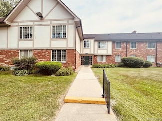 30256 Southfield Rd Unit 185, Southfield, MI 48076