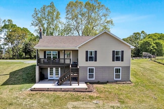 1410 Flowing Springs Rd, Buchanan, VA 24066