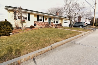 88 Carey Ct, Woonsocket, RI 02895