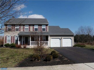 6010 Split Log Dr, Pipersville, PA 18947