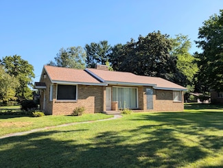 201 Randolph St, Bangor, MI 49013