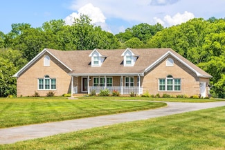 305 River Pointe Cir NE, Charleston, TN 37310