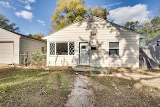 1823 Overdene Ave, Rockford, IL 61103