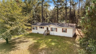 1093 Lawrence Church Rd, Pembroke, GA 31321