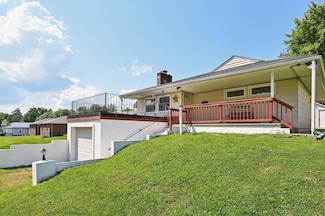 424 Ridge Ave, Newark, OH 43055