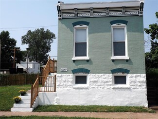 3657 Wisconsin Ave, Saint Louis, MO 63118