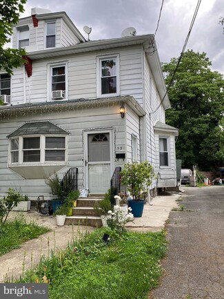 53 Penn Blvd, Lansdowne, PA 19050