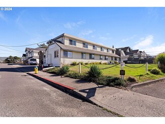 1022 N Prom Unit 203, Seaside, OR 97138