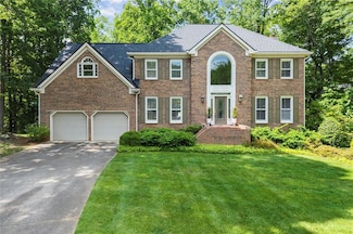 2841 Landing Dr, Marietta, GA 30066