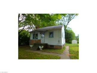 8510 Elmfort Ave SE, Waynesburg, OH 44688