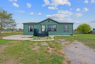 128 Monterrey Hills Dr, Del Valle, TX 78617