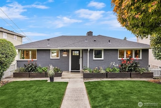 1015 1st St, Kirkland, WA 98033