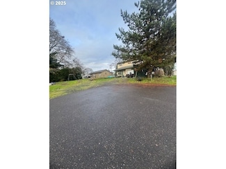 314 S 13th St, Saint Helens, OR 97051